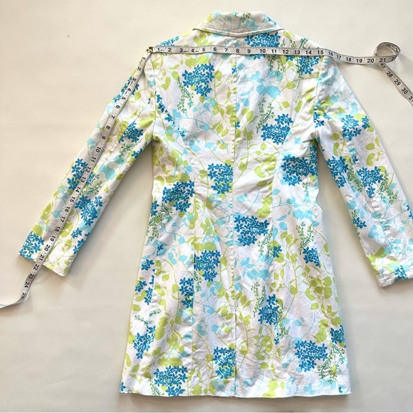 NORDSTROM FLORAL WHITE GREEN BLUE LIGHTWEIGHT KNEE LENGTH TRENCH COAT JACKET Sz6 - Picture 10 of 12